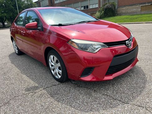 Used 2014 Toyota Corolla LE w/ Body Protection Package FWD image 5