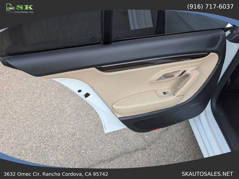 Used 2017 Volkswagen CC R-Line Executive image 29