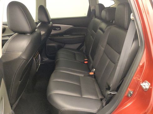 Used 2018 Nissan Murano SL w/ Moonroof Package image 18