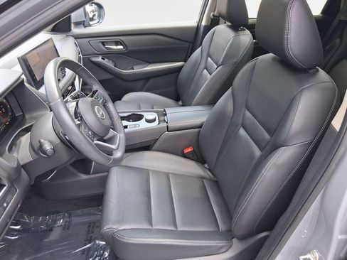 Used 2024 Nissan Rogue SL w/ SL Premium Package AWD/4WD image 12