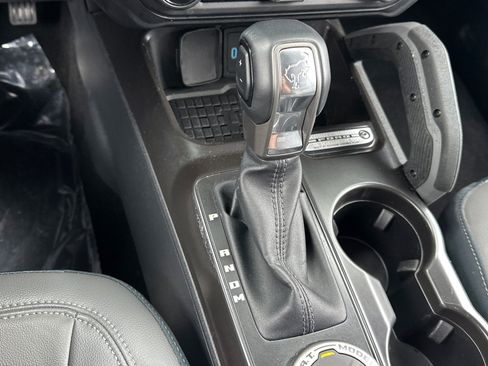 Used 2024 Ford Bronco Outer Banks AWD/4WD image 20