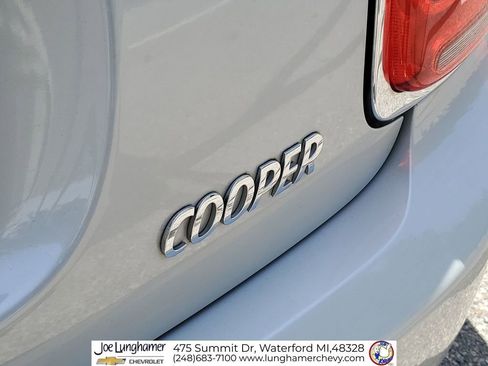 Used 2016 MINI Cooper 4-Door Hardtop FWD image 31