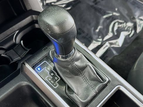 Used 2023 Toyota Tacoma SR5 RWD image 31