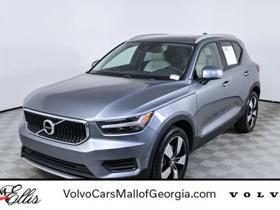 Used 2019 Volvo XC40 T5 Momentum