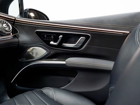 Used 2023 Mercedes-Benz EQS AMG 4MATIC image 16