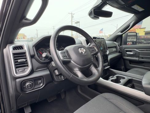 Used 2024 RAM 2500 Big Horn w/ Night Edition image 11
