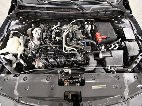 Used 2021 Nissan Altima 2.5 SV w/ SV Premium Package image 11