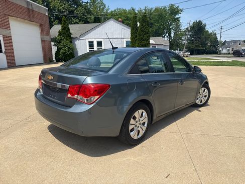 Used 2012 Chevrolet Cruze LS w/ Connectivity Package FWD image 6