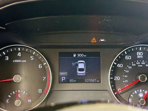 Used 2019 Kia Forte LXS FWD image 14