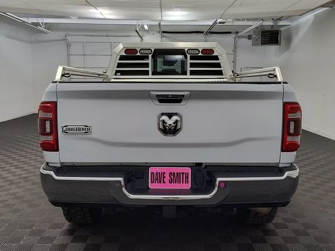 Used 2022 RAM 3500 Limited AWD/4WD image 10