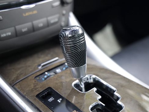 Used 2011 Lexus IS 350 w/ Premium Pkg Value Edition RWD image 41