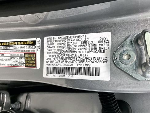 Used 2025 Acura RDX SH-AWD image 19