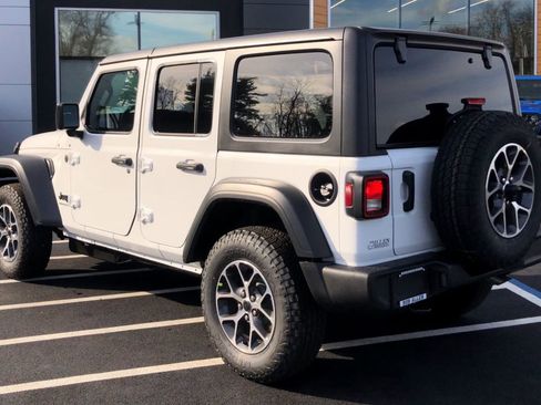 New 2026 Jeep Wrangler Sport S image 5