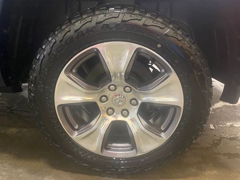 Used 2024 RAM 1500 Limited image 29