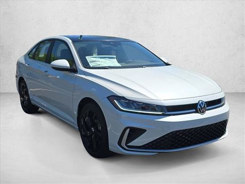 New 2026 Volkswagen Jetta SE FWD image 10