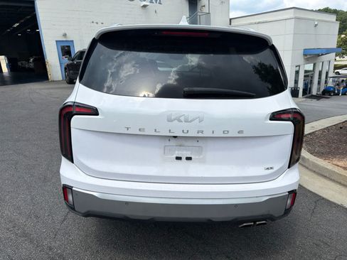 Used 2024 Kia Telluride SX Prestige AWD/4WD image 9