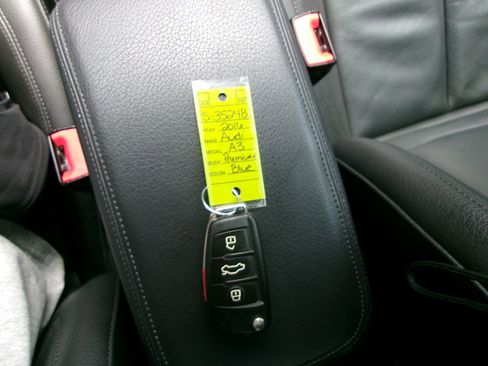 Used 2016 Audi A3 2.0T Premium w/ Audi MMI Navigation Plus image 18