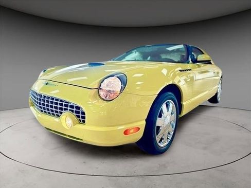 Used 2002 Ford Thunderbird Base image 1