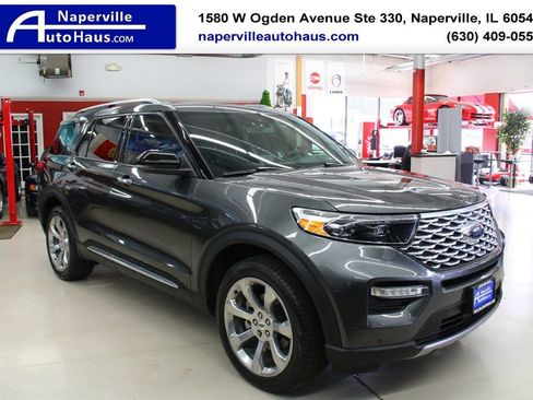 Used 2020 Ford Explorer Platinum w/ Premium Technology Package AWD/4WD image 1