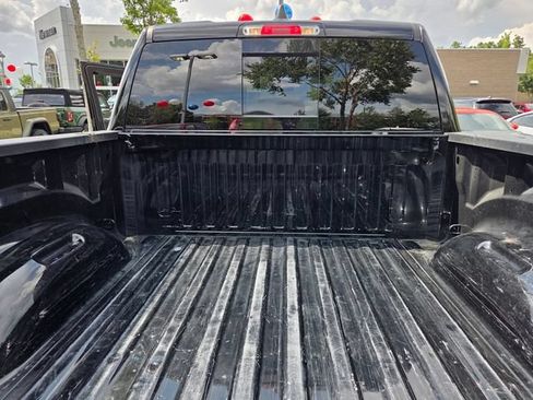 Used 2024 RAM 1500 Laramie AWD/4WD image 25