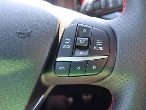 Used 2024 Ford Escape ST-Line w/ Tech Pack #1 AWD/4WD image 17