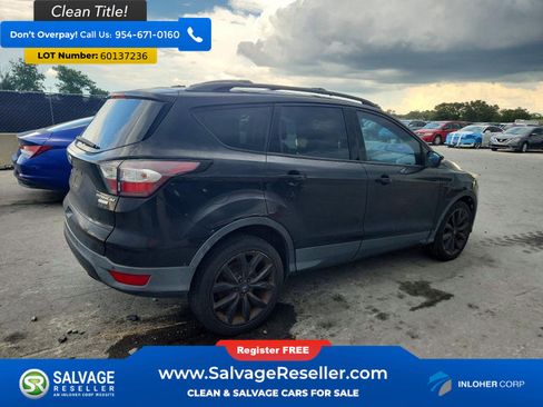 Used 2017 Ford Escape Titanium FWD image 4
