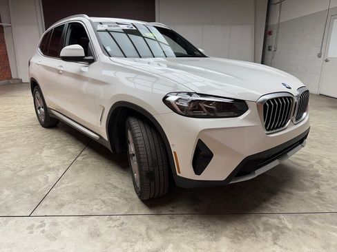 Certified 2024 BMW X3 xDrive30i w/ Premium Package image 7