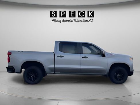 Used 2024 Chevrolet Silverado 1500 LT Trail Boss w/ Convenience Package II AWD/4WD image 6