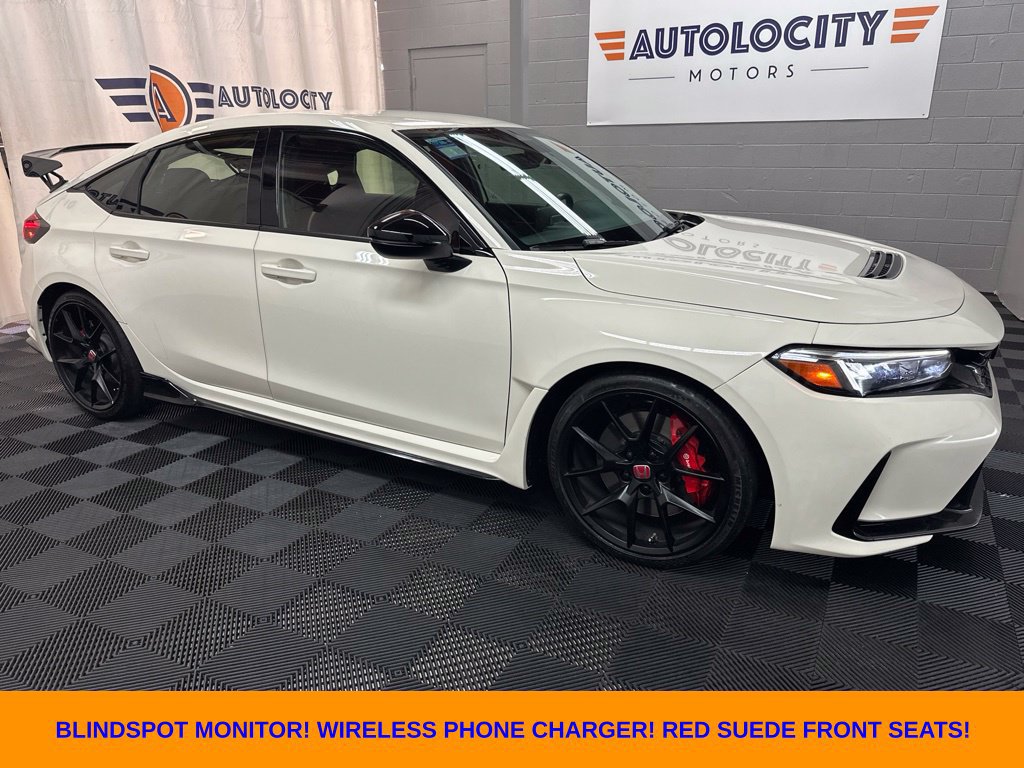 Used 2025 Honda Civic Type R image 1
