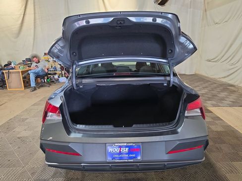 Used 2024 Hyundai Elantra SEL FWD image 20