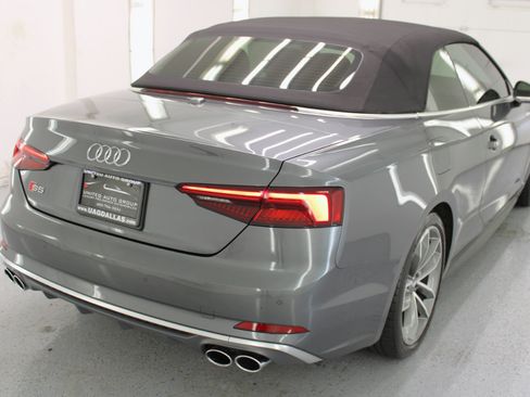 Used 2018 Audi S5 Prestige w/ Luxury Package image 34