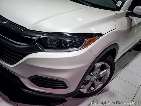 Used 2021 Honda HR-V LX image 8