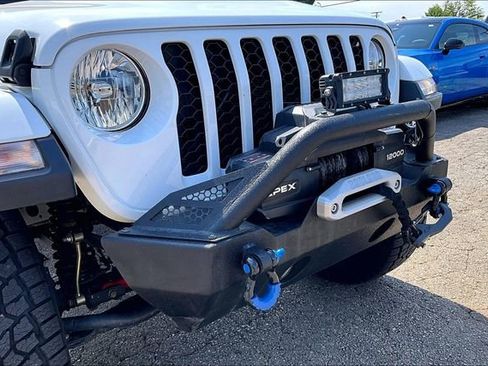 Used 2021 Jeep Gladiator Sport AWD/4WD image 27
