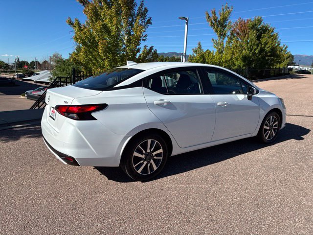 Used 2023 Nissan Versa SV FWD image 7