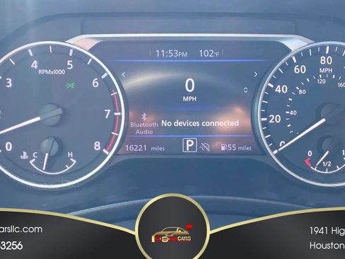 Used 2025 Nissan Sentra SV FWD image 3