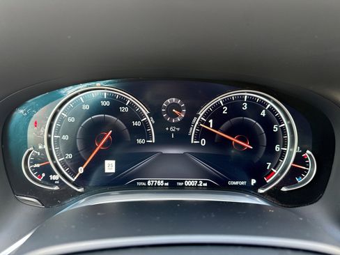 Used 2018 BMW 750i xDrive AWD/4WD image 10