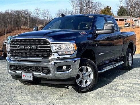 Used 2024 RAM 2500 Big Horn w/ Bed Utility Group image 2