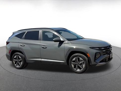 Used 2025 Hyundai Tucson SEL image 16