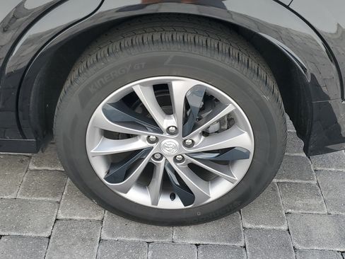 Used 2023 Buick Encore GX Select w/ Sport Touring Package FWD image 9
