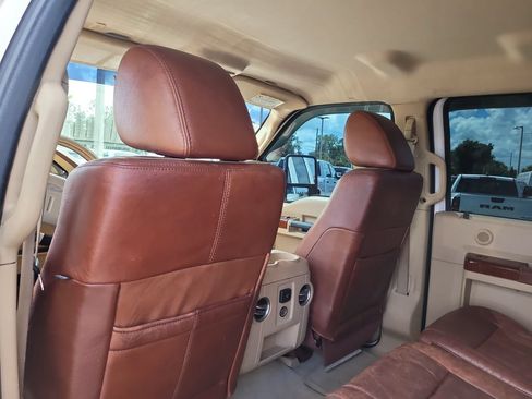 Used 2011 Ford F350 King Ranch w/ King Ranch w/Chrome Pkg AWD/4WD image 11