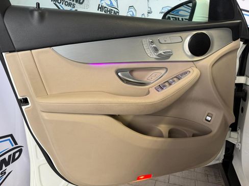 Used 2020 Mercedes-Benz GLC 300 4MATIC Coupe image 11