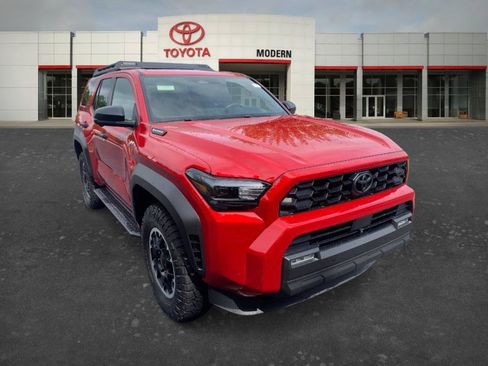 Certified 2025 Toyota 4Runner TRD Off-Road Premium AWD/4WD image 3