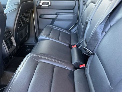 New 2026 Ford Bronco Badlands AWD/4WD image 12