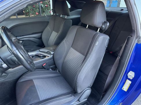 Used 2018 Dodge Challenger R/T image 18