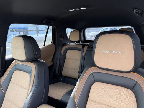 New 2026 Chevrolet Equinox ACTIV w/ Convenience Package III AWD/4WD image 31