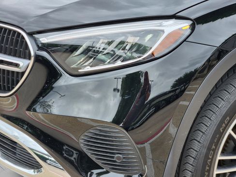 Certified 2025 Mercedes-Benz GLC 300 image 25