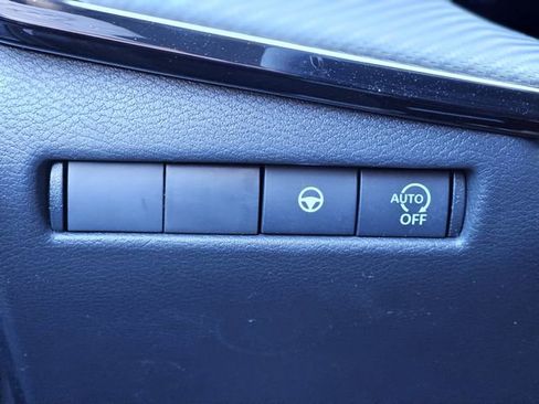 New 2026 Nissan Kicks SR w/ Cold Weather Package FWD image 19