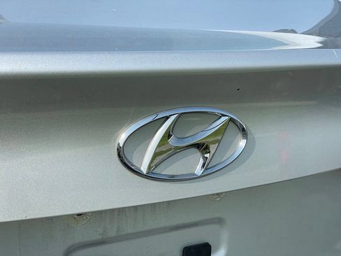 Used 2018 Hyundai Elantra SEL w/ Cargo Package FWD image 26