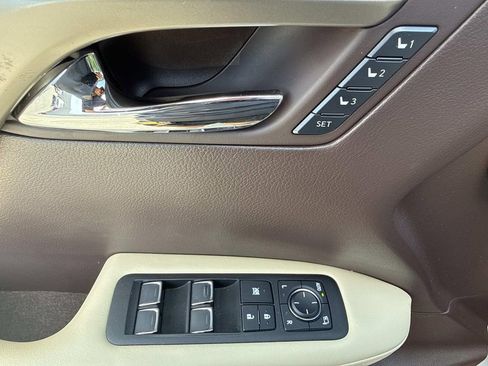 Used 2019 Lexus RX 350 FWD w/ Navigation Package image 19