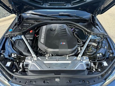 Used 2026 BMW M440i Convertible image 27